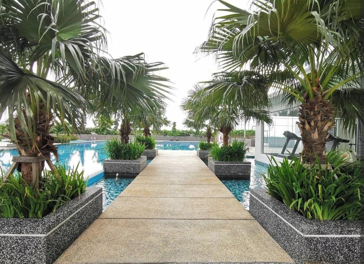 Platino 4Bedrooms Paradigm Mall Netflix By Stay Johor Bahru Kültér fotó